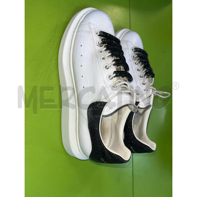 SCARPE DONNA ALEXANDER MCQUEEN BIANCHE DA AGGIUSTARE  | Mercatino dell'Usato Ciampino 3