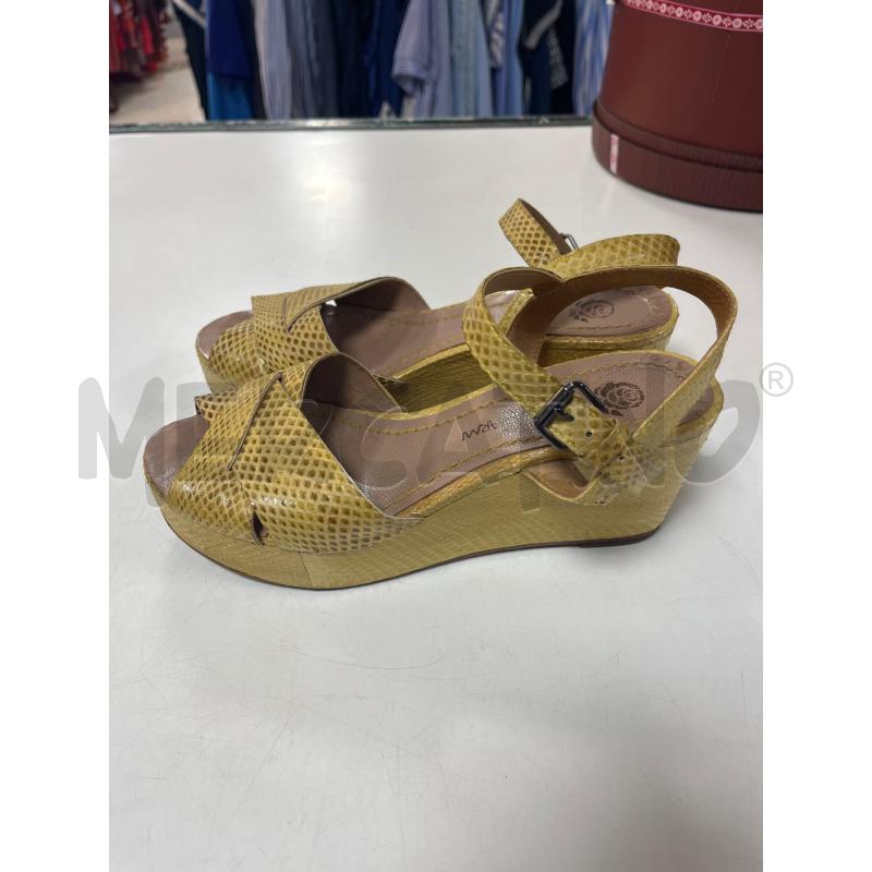 SCARPE DONNA MALIPARMI GIALLE APERTE | Mercatino dell'Usato Ciampino 2