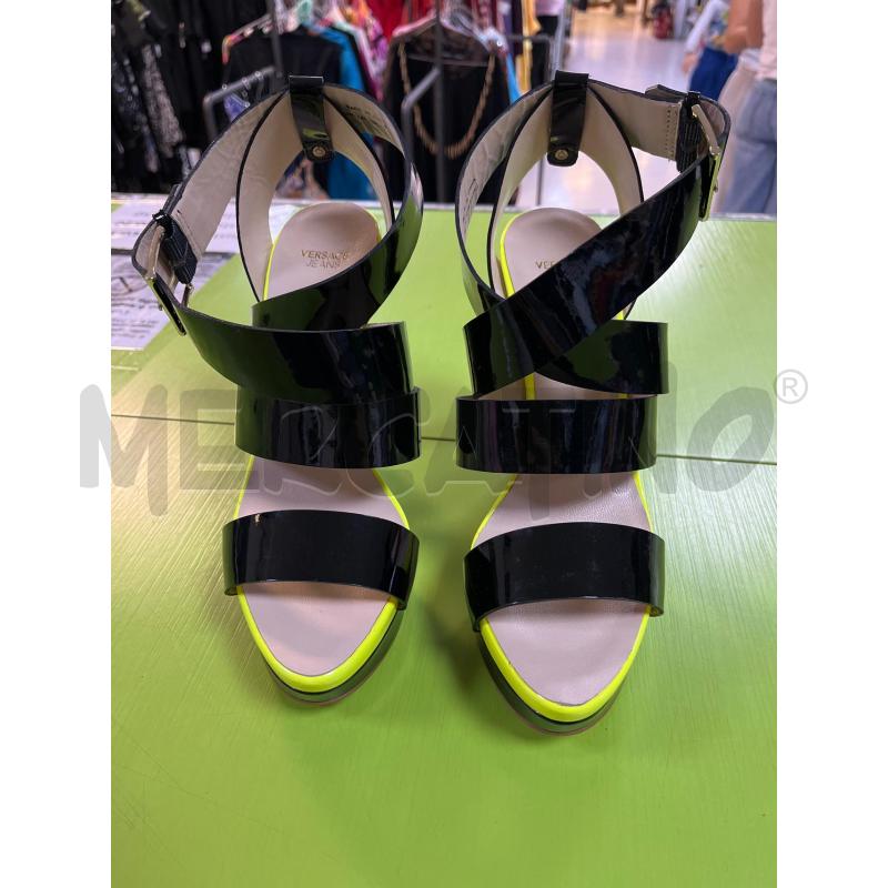 SCARPE DONNA VERSACE TACCO NERE STR VERDE FLUO | Mercatino dell'Usato Ciampino 1