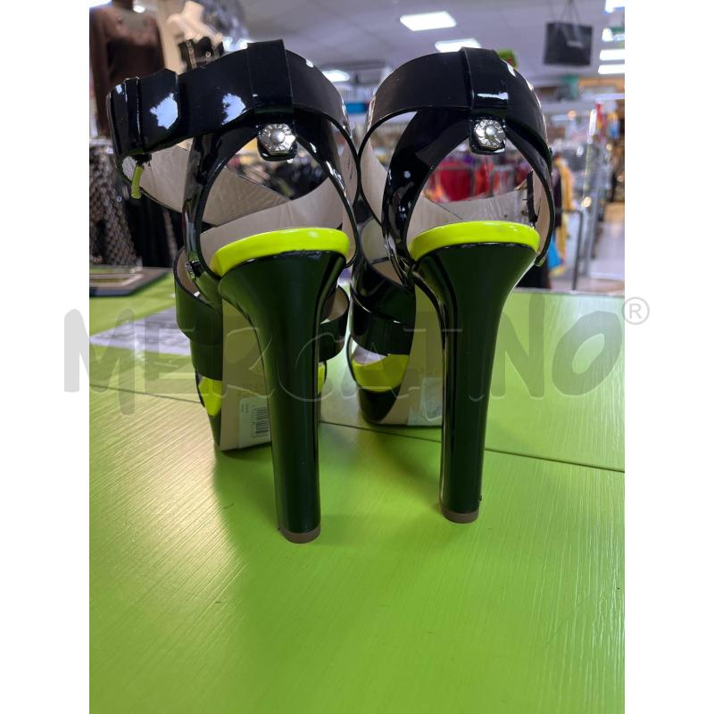 SCARPE DONNA VERSACE TACCO NERE STR VERDE FLUO | Mercatino dell'Usato Ciampino 4