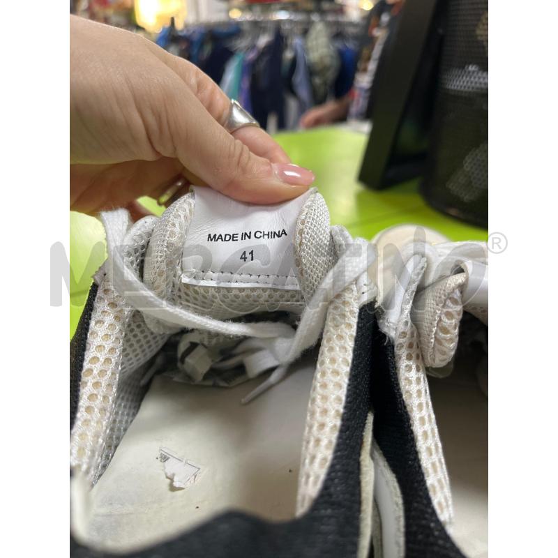 SCARPE UOMO VERSUS VERSACE BIANCHE E NERE | Mercatino dell'Usato Ciampino 4