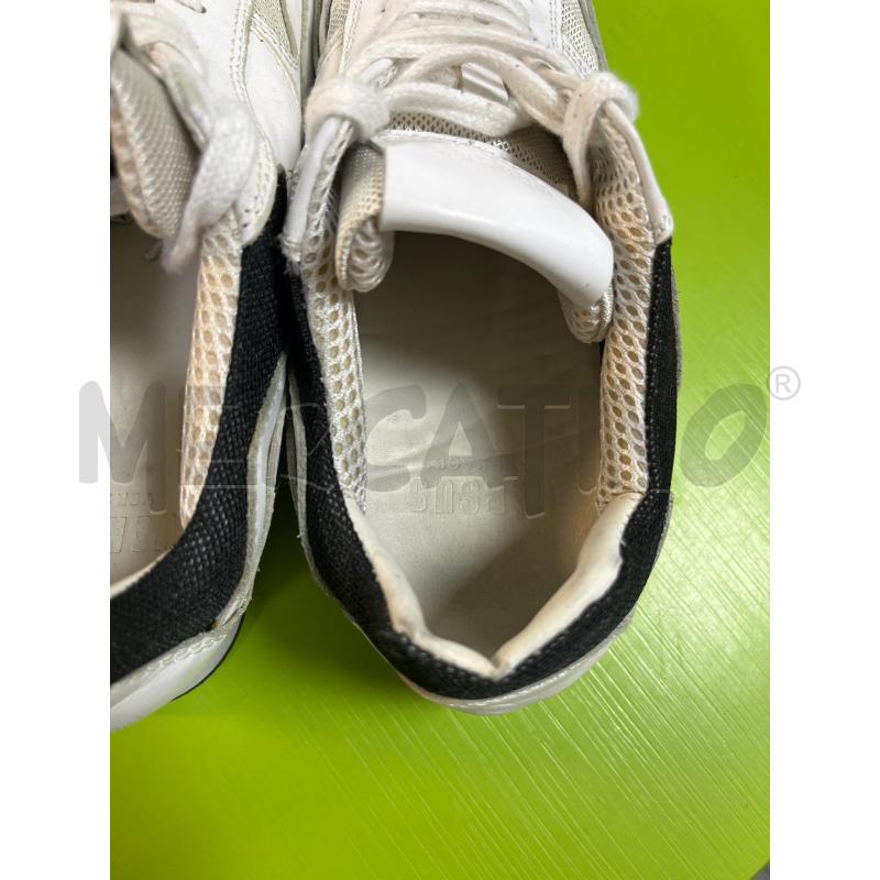 SCARPE UOMO VERSUS VERSACE BIANCHE E NERE | Mercatino dell'Usato Ciampino 5