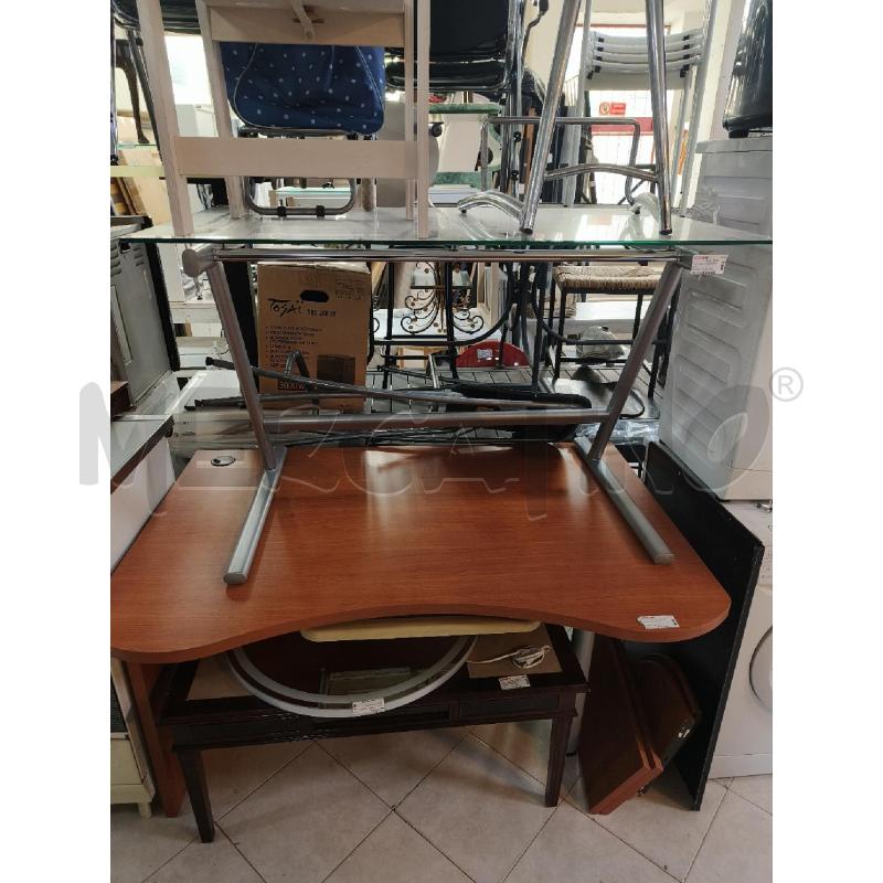 SCRIVANIA ACCIAIO/VETRO | Mercatino dell'Usato Ciampino 1