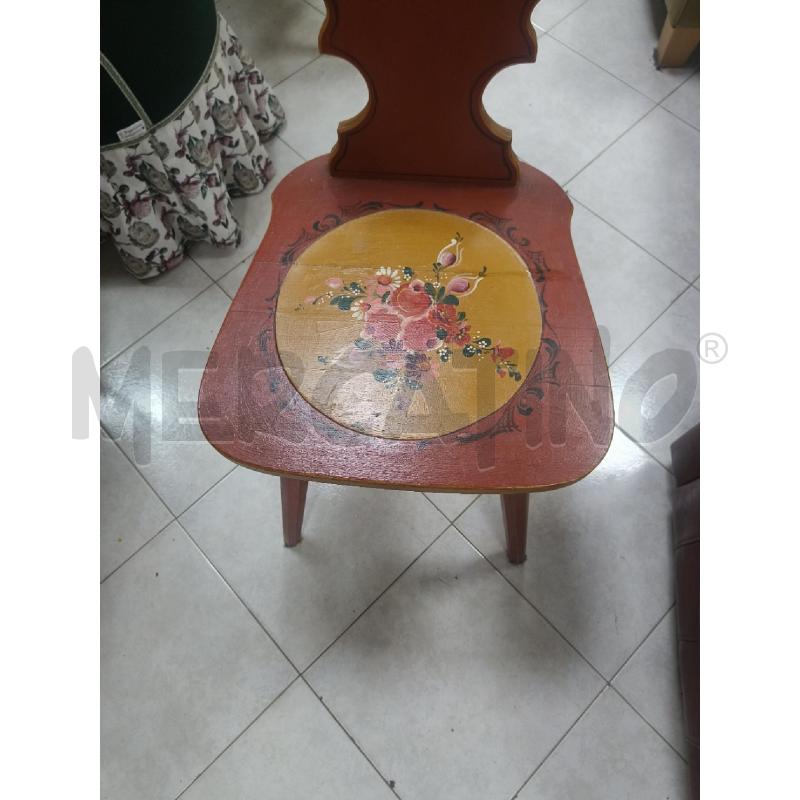 SEDIA ROSSA DECORO FIORI | Mercatino dell'Usato Ciampino 2