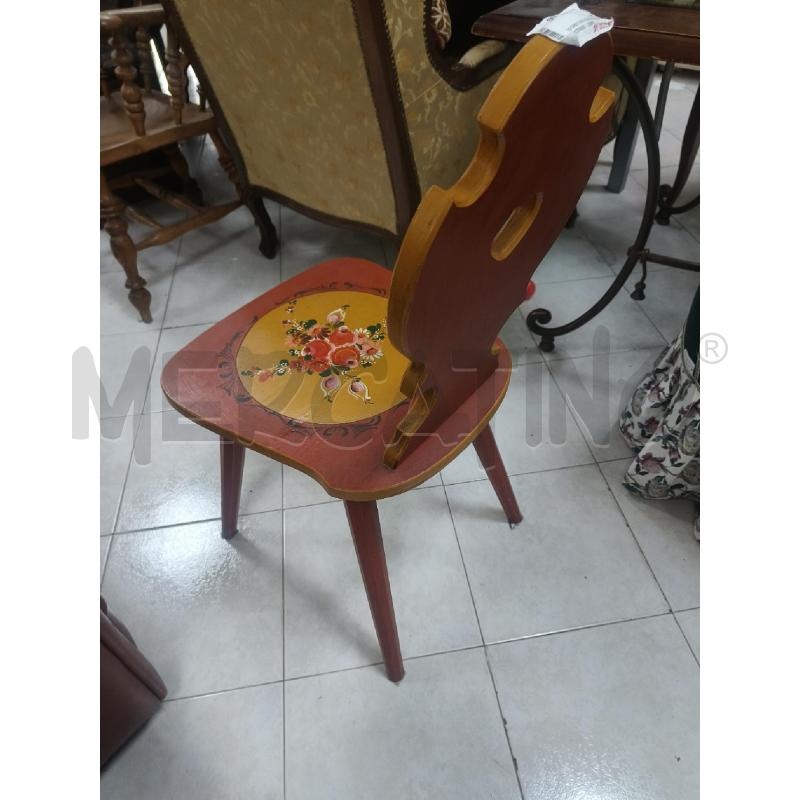 SEDIA ROSSA DECORO FIORI | Mercatino dell'Usato Ciampino 4