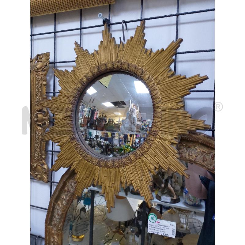 SPECCHIO DORATOIN LEGNO A FORMA DI SOLE | Mercatino dell'Usato Ciampino 1