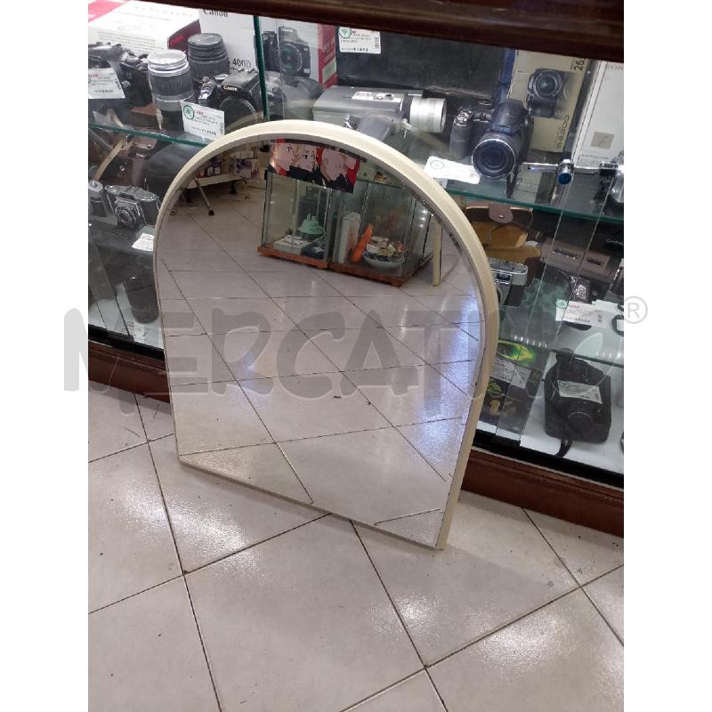 SPECCHIO IN LEGNO BEIGE | Mercatino dell'Usato Ciampino 1