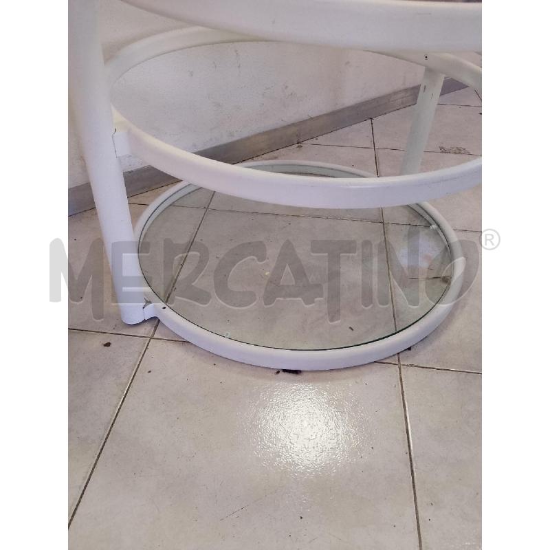 TAVOLINO BIANCO CON RIPIANI IN VETRO | Mercatino dell'Usato Ciampino 5