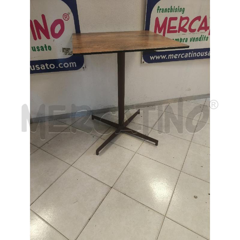 TAVOLO PEDRALI QUADRATO MARRONE  | Mercatino dell'Usato Ciampino 1