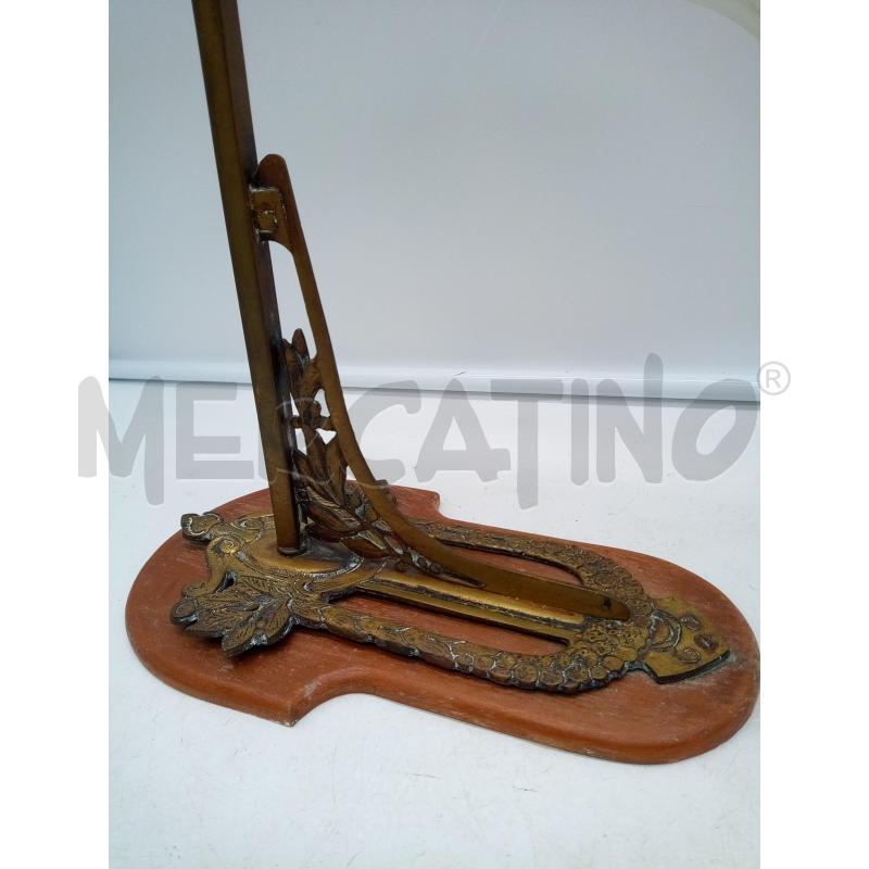 APPLIQUE LIBERTY OTTONE BASE LEGNO PARALUME  | Mercatino dell'Usato Roma porta maggiore 2