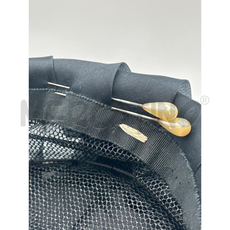 BERRETTO NERO ORGANZA SPILLE INTERNE | Mercatino dell'Usato Roma porta maggiore 4
