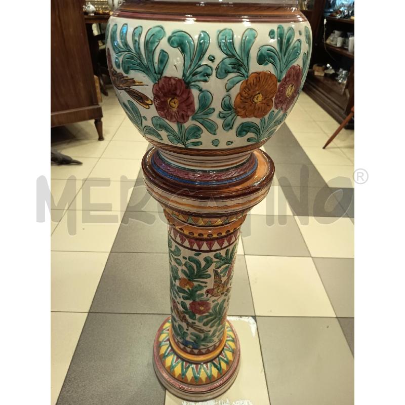 CACHEPOT E COLONNA DERUTA UCCELLINI FIORI GRAFFIATI | Mercatino dell'Usato Roma porta maggiore 2