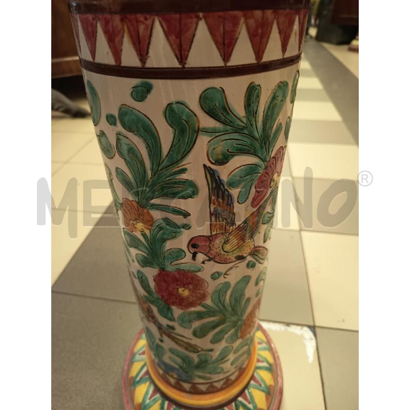 CACHEPOT E COLONNA DERUTA UCCELLINI FIORI GRAFFIATI | Mercatino dell'Usato Roma porta maggiore 5