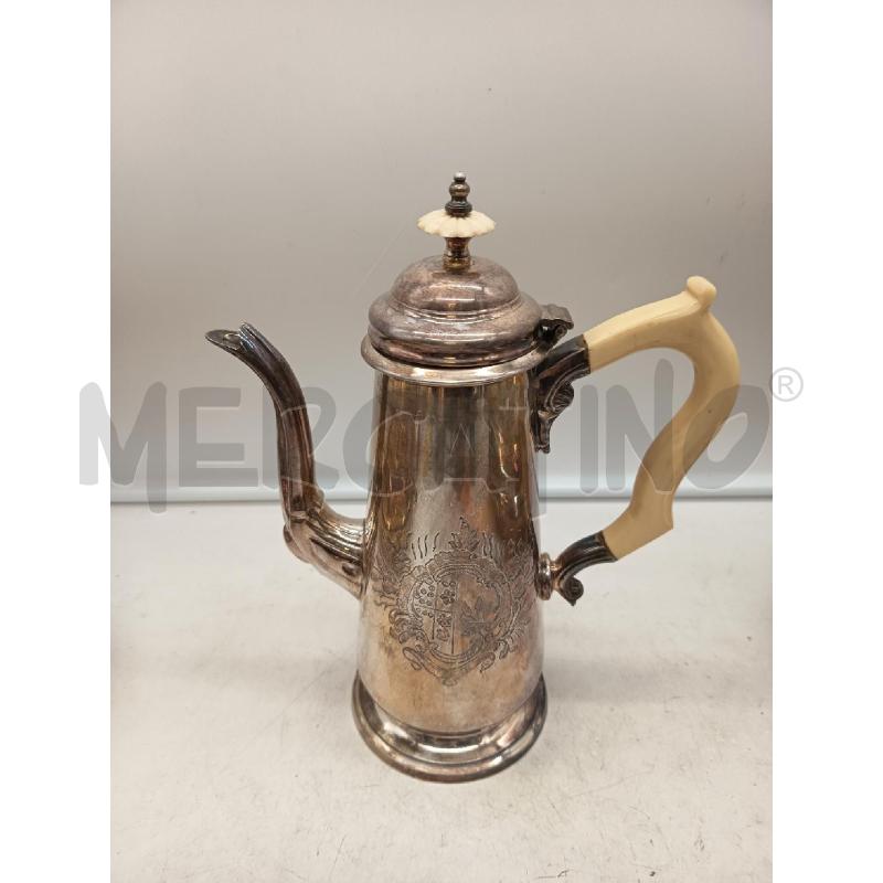 CAFFETTIERA SILVER PLATED CESELLATA MANICO BIANCO | Mercatino dell'Usato Roma porta maggiore 2