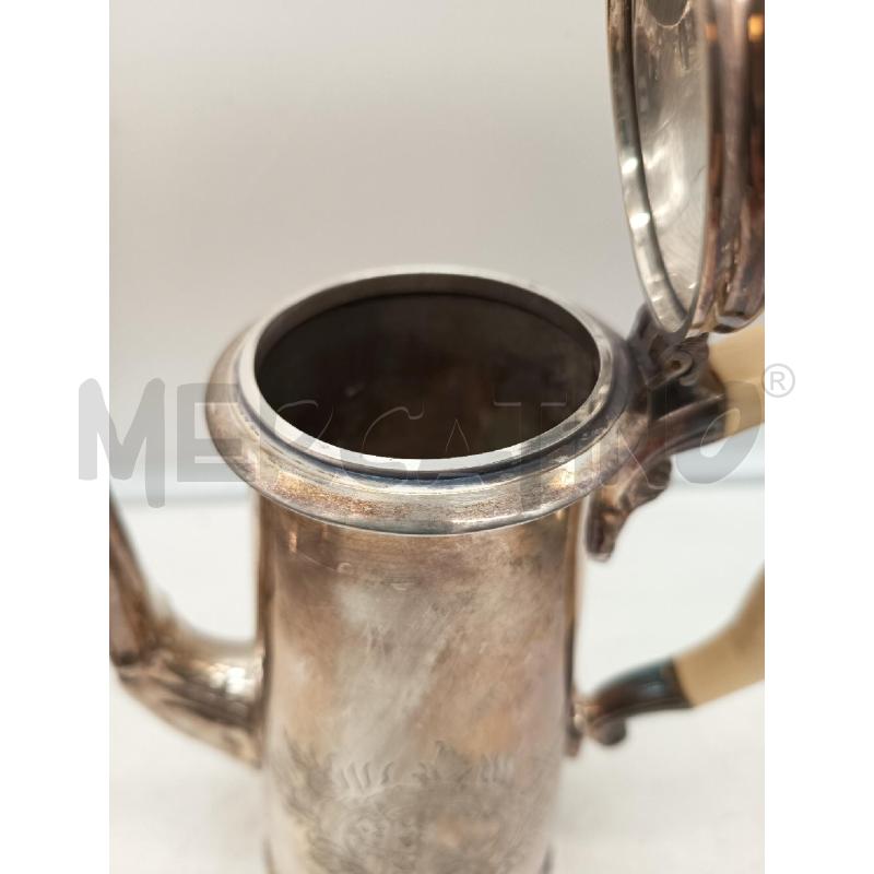 CAFFETTIERA SILVER PLATED CESELLATA MANICO BIANCO | Mercatino dell'Usato Roma porta maggiore 3