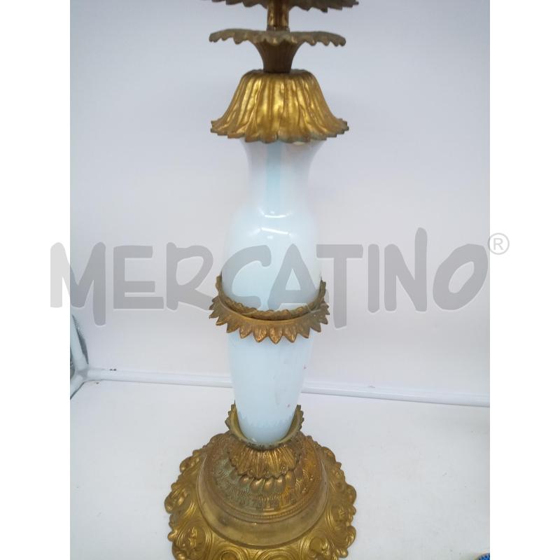 CANDELABRO VETRO LATTIMO OTTONE FOGLIE RILIEVO DIFETTO | Mercatino dell'Usato Roma porta maggiore 4