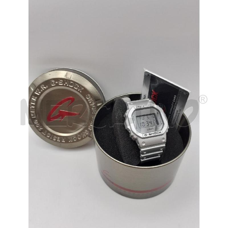 CASIO G-SHOCK OROLOGIO QUADRANTE SPECCHIATO ARGENTATO | Mercatino dell'Usato Roma porta maggiore 1