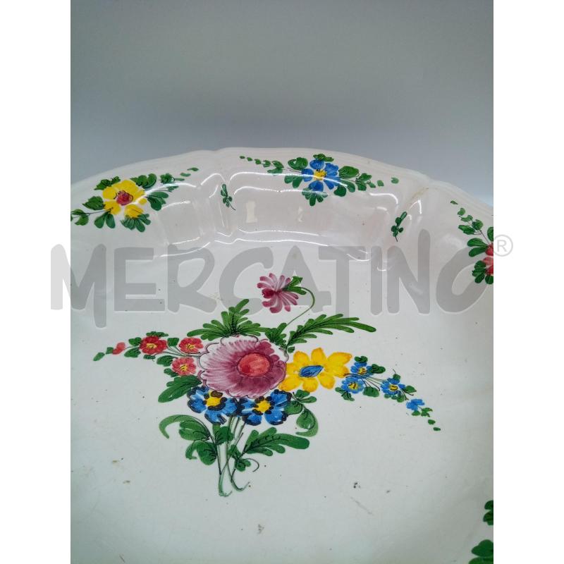 CENTROTAVOLA CERAMICA FIORI DIPINTI  | Mercatino dell'Usato Roma porta maggiore 2