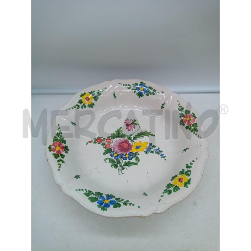 CENTROTAVOLA CERAMICA FIORI DIPINTI  | Mercatino dell'Usato Roma porta maggiore 3