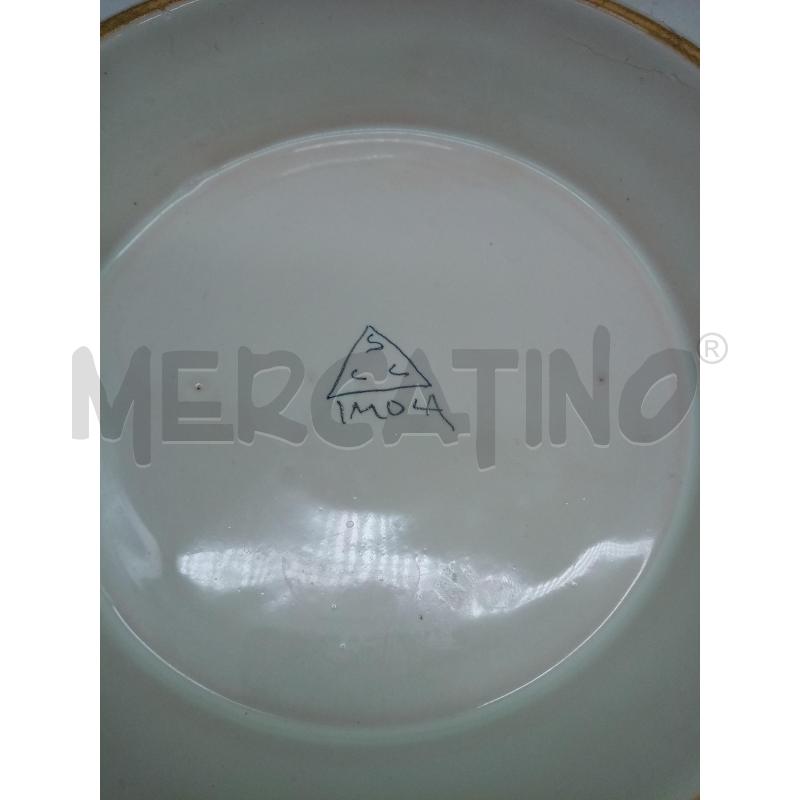 CENTROTAVOLA CERAMICA FIORI DIPINTI  | Mercatino dell'Usato Roma porta maggiore 5