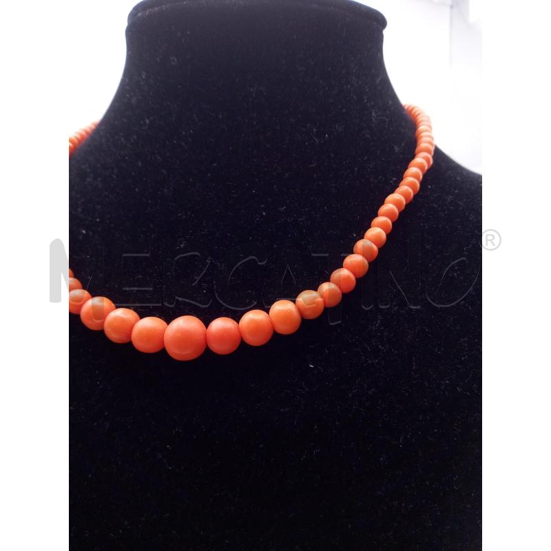 COLLANA PERLE DI CORALLO DEGRADE | Mercatino dell'Usato Roma porta maggiore 2
