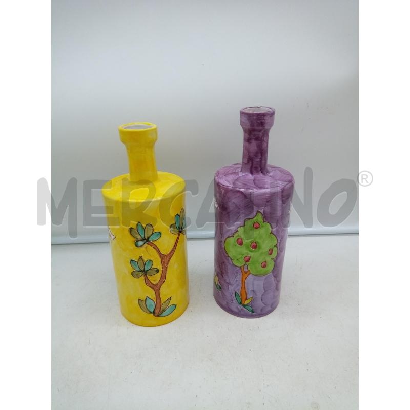 COPPIA BOTTIGLIE CER VIETRI FONDO VIOLA GIALLO BIMBI  | Mercatino dell'Usato Roma porta maggiore 2
