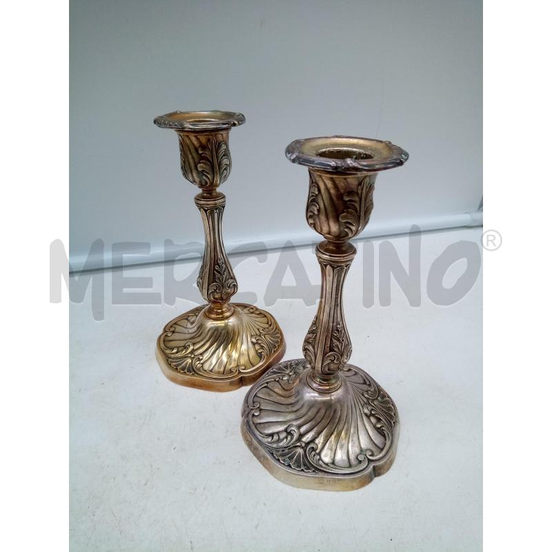 COPPIA CANDELABRI SHEFFIELD FOGLIEC ESELLATE | Mercatino dell'Usato Roma porta maggiore 1