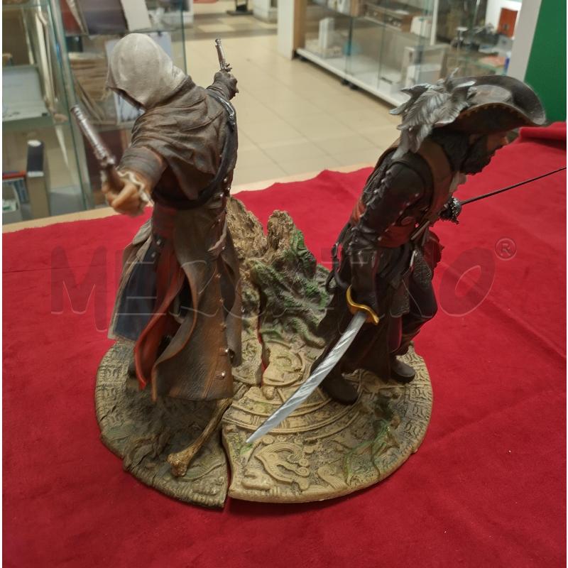 COPPIA FIGURE ASSASSIN'S CREED BLACK FLAG  | Mercatino dell'Usato Roma porta maggiore 3
