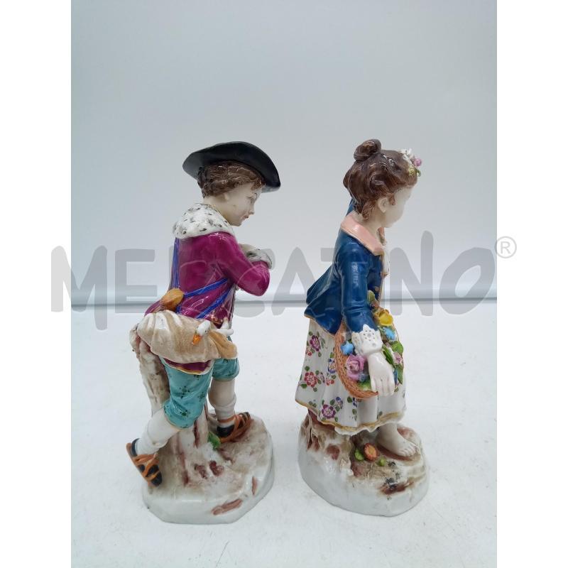 COPPIA STATUINE PORC CDM CONTADINELLI LIEVI DIFETTI | Mercatino dell'Usato Roma porta maggiore 2