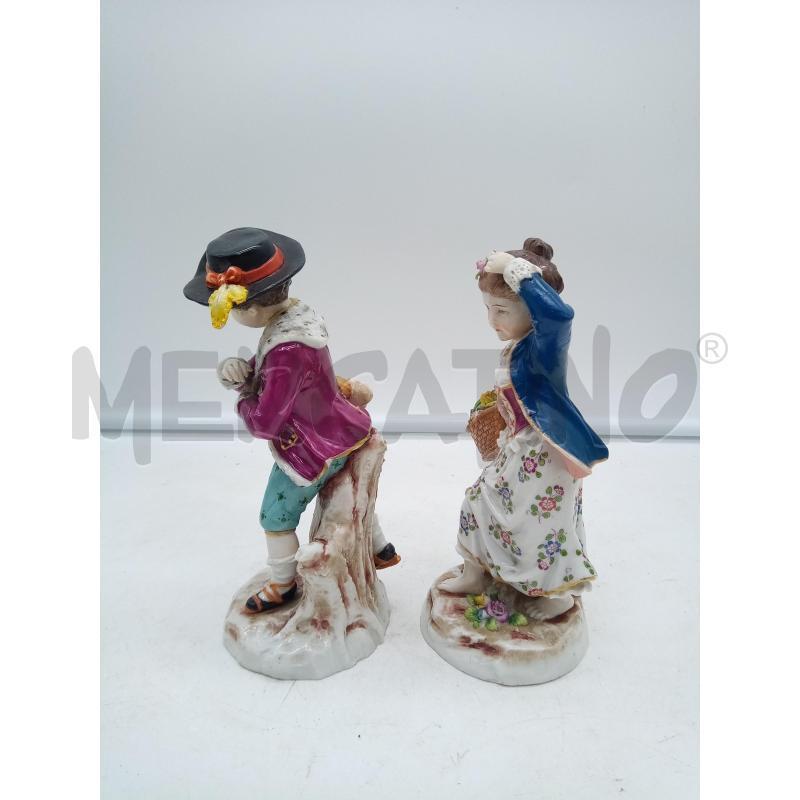 COPPIA STATUINE PORC CDM CONTADINELLI LIEVI DIFETTI | Mercatino dell'Usato Roma porta maggiore 4