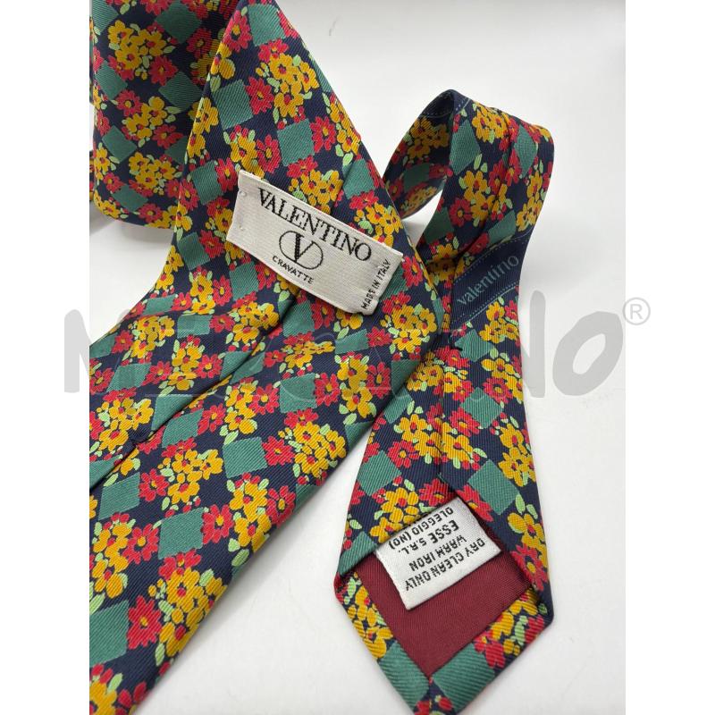 CRAVATTA VALENTINO SCACCHI VERDI BLU FIORELLINI GIALLI ROSSI | Mercatino dell'Usato Roma porta maggiore 4