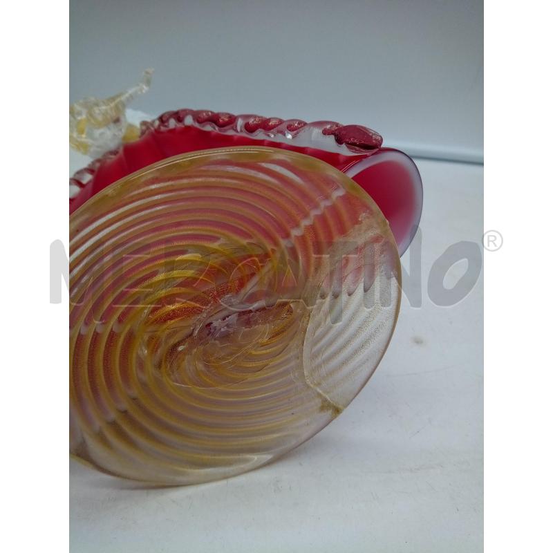 DAMA VETRO MURANO ROSSO INCL ORO BASE DIFETTATA | Mercatino dell'Usato Roma porta maggiore 5