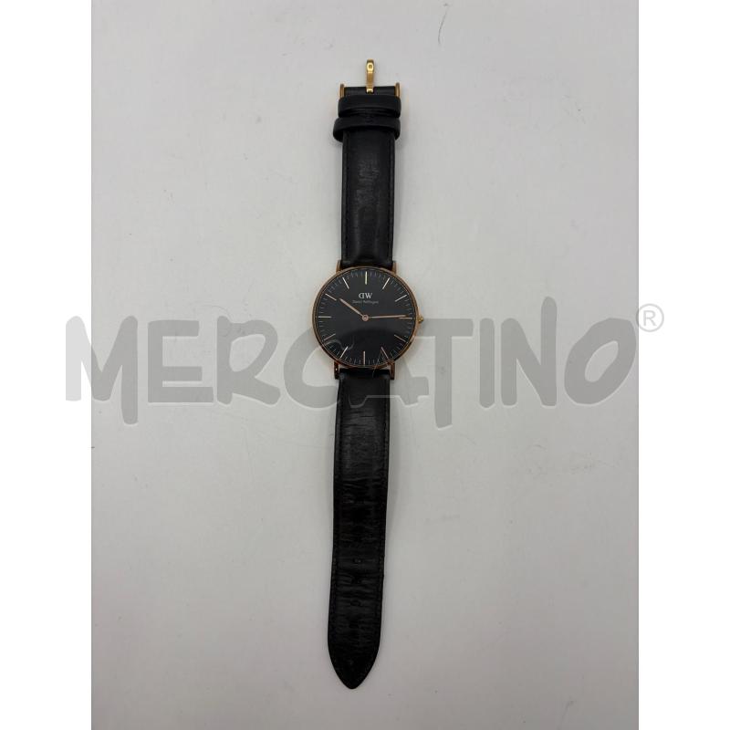 DANIEL WELLINGTON OROLOGIO QUADRANTE NERO GOLD CINTURINO NERO PELLE | Mercatino dell'Usato Roma porta maggiore 1