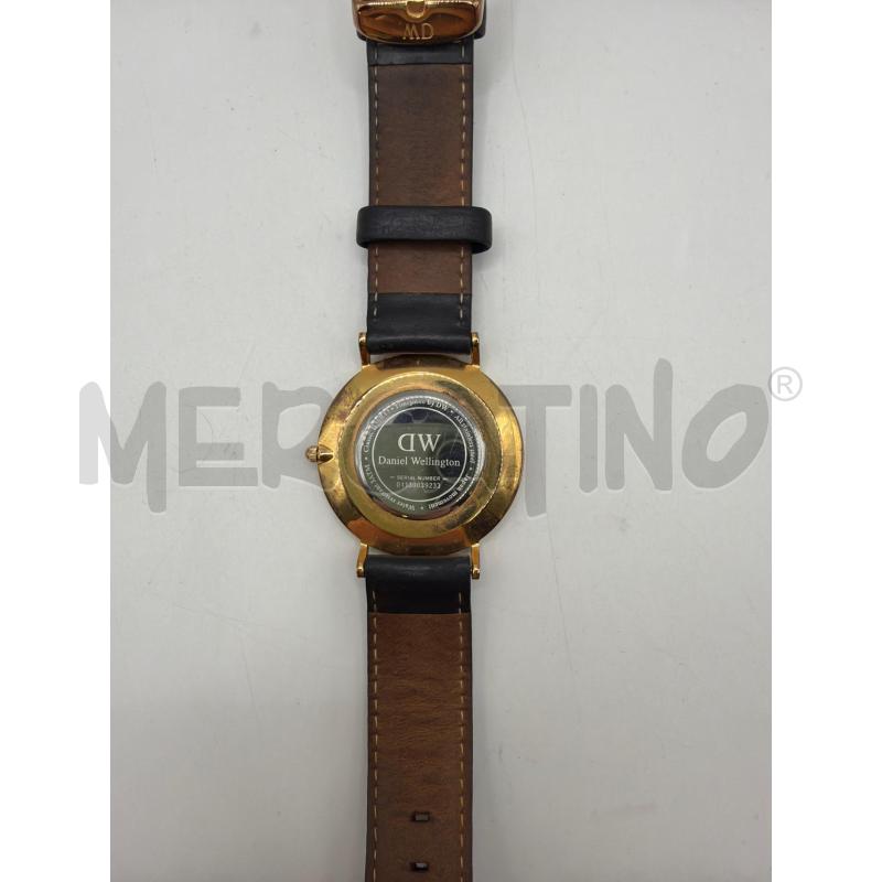 DANIEL WELLINGTON OROLOGIO QUADRANTE NERO GOLD CINTURINO NERO PELLE | Mercatino dell'Usato Roma porta maggiore 3