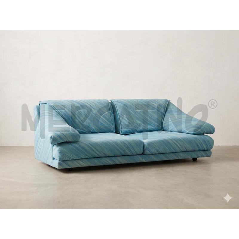DIVANO 2 POSTI MISSONI TESSUTO BLU | Mercatino dell'Usato Roma porta maggiore 1