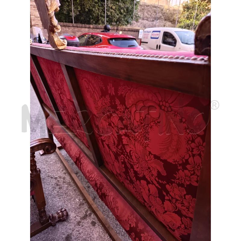 DIVANO ST. RINASCIMENTO P. FERINI TESS. ROSSO | Mercatino dell'Usato Roma porta maggiore 4