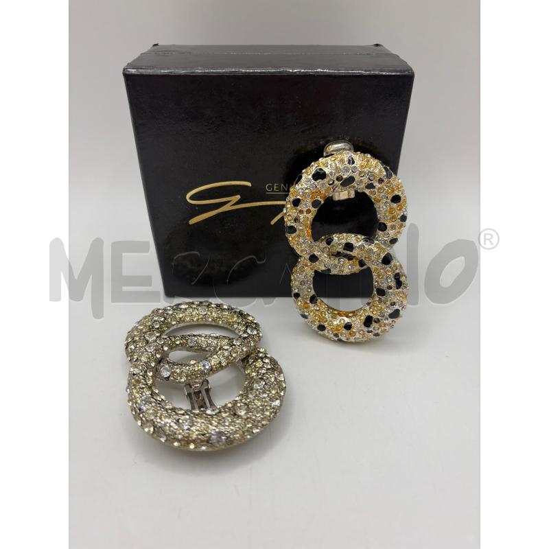 GENNY ORECCHINI A CLIP VINTAGE ASIMMETRICI  DUE CERCHI IN STRASS  | Mercatino dell'Usato Roma porta maggiore 1