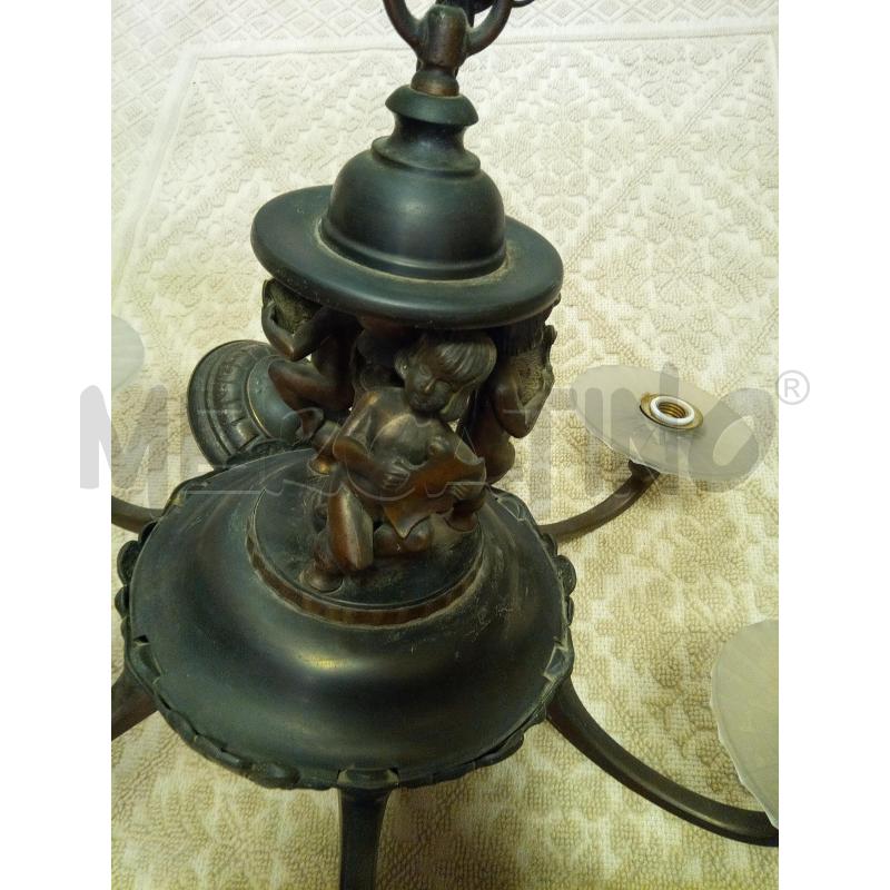 LAMPADARIO 6L BRONZO BRUNITO 4 PUTTI CON CARTIGLIO  | Mercatino dell'Usato Roma porta maggiore 2