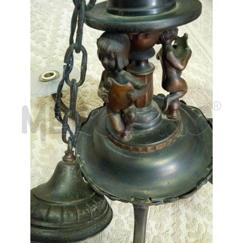 LAMPADARIO 6L BRONZO BRUNITO 4 PUTTI CON CARTIGLIO  | Mercatino dell'Usato Roma porta maggiore 3
