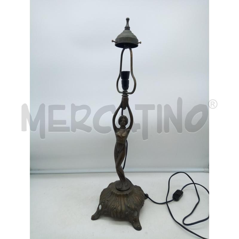 LAMPADA TAVOLO OTTONE STILE LIBERTY SIGNORINA    | Mercatino dell'Usato Roma porta maggiore 1