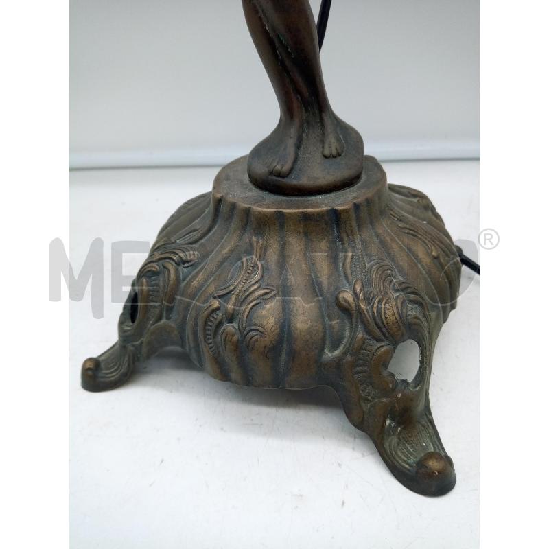 LAMPADA TAVOLO OTTONE STILE LIBERTY SIGNORINA    | Mercatino dell'Usato Roma porta maggiore 4
