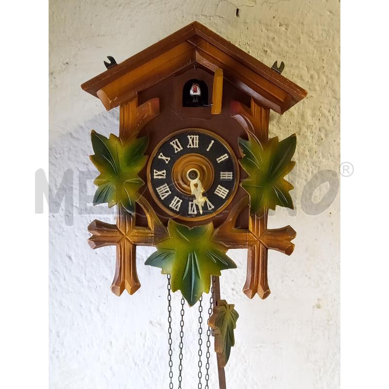 OROLOGIO A CUCU DA REVISIONARE + ACCESSORI IN OGGETTISTICA | Mercatino dell'Usato Roma porta maggiore 1