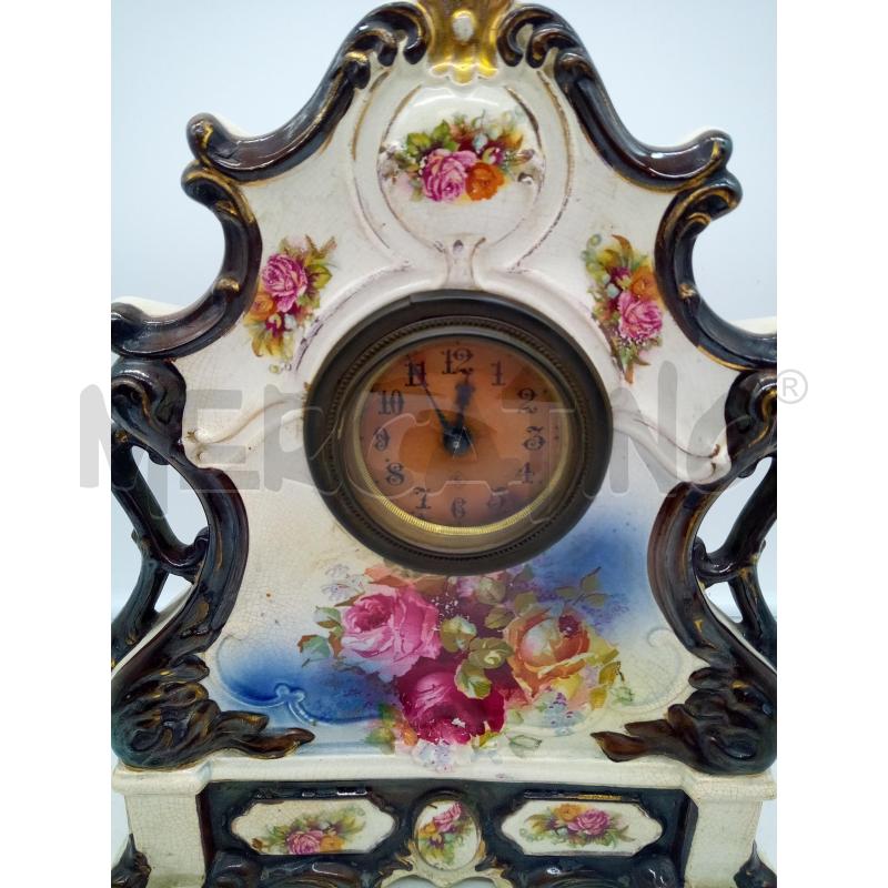 OROLOGIO DA APPOGGIO PORCELLANA DECALCO ROSE DET ARG  | Mercatino dell'Usato Roma porta maggiore 3