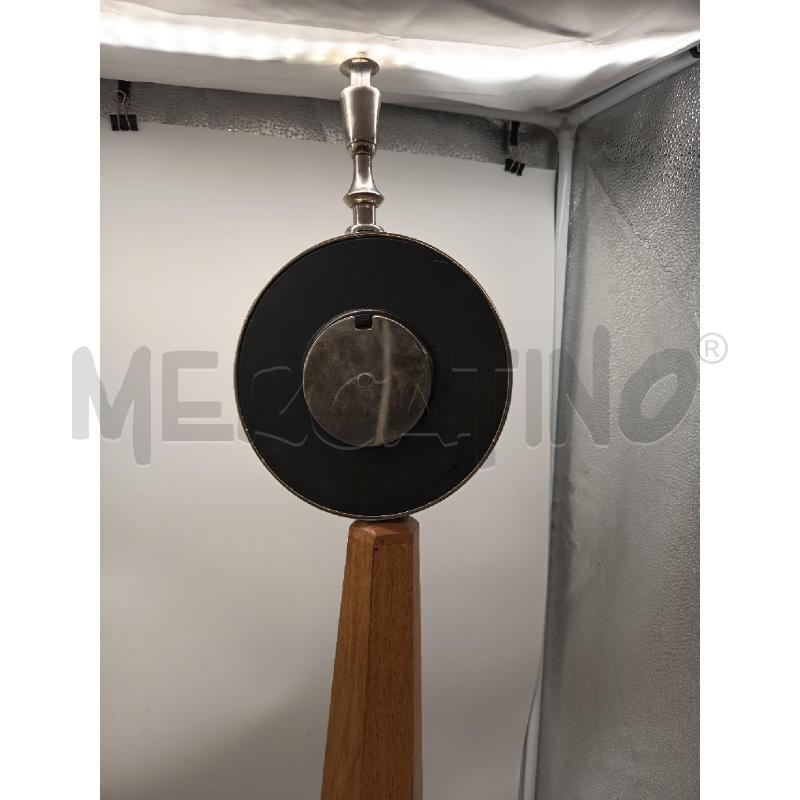 OROLOGIO DA TAVOLO BASE METALLO SUPPORTO LEGNO    | Mercatino dell'Usato Roma porta maggiore 5