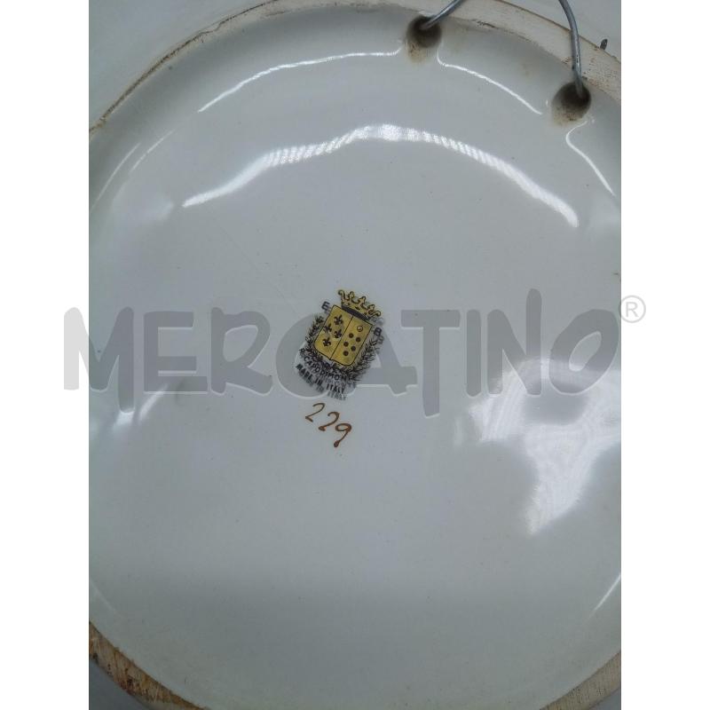 PIATTONE CERAMICA CDM PUTTI RILIEVO MASCHERONE | Mercatino dell'Usato Roma porta maggiore 5