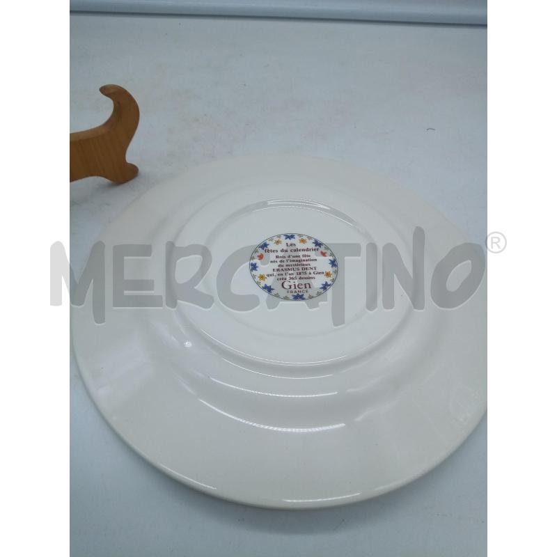 PIATTO PORCELLANA GIEN LE CHEVALIER OEUF DE PASQUES  | Mercatino dell'Usato Roma porta maggiore 5