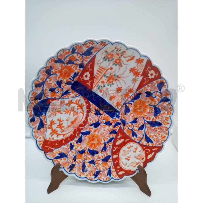 PIATTO PORCELLANA IMARI DECORO ROSSO BLU EPOCA  | Mercatino dell'Usato Roma porta maggiore 1