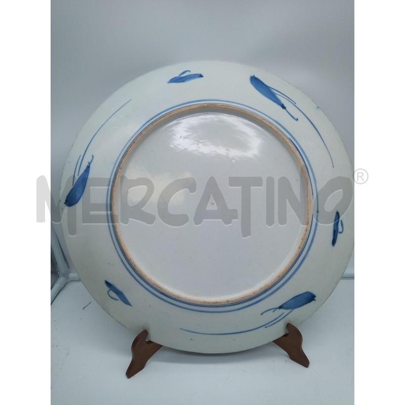 PIATTO PORCELLANA IMARI EPOCA  | Mercatino dell'Usato Roma porta maggiore 4