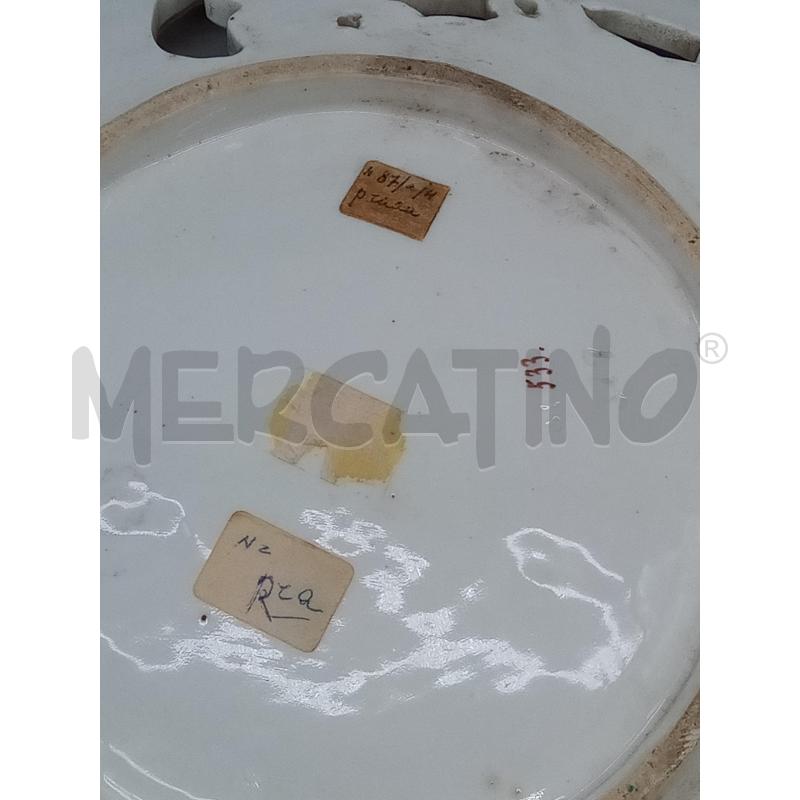 PIATTO PORC CITTA SU FIUME DIPINTO A MANO TRAFORATO  | Mercatino dell'Usato Roma porta maggiore 5