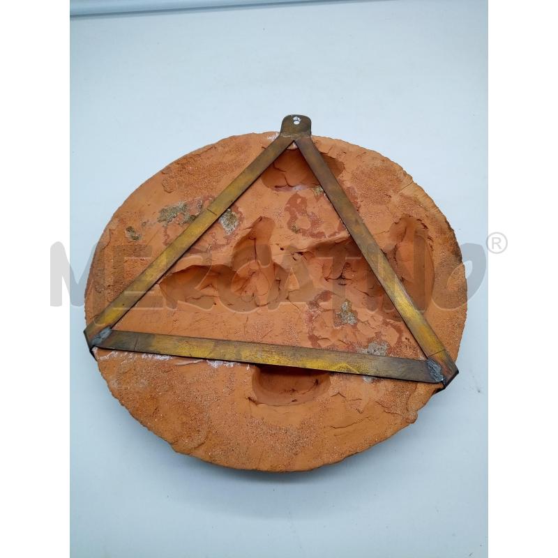 PLACCA TERRACOTTA BIANCINI GALLI E CINCHIALI IN RILIEVO  | Mercatino dell'Usato Roma porta maggiore 5